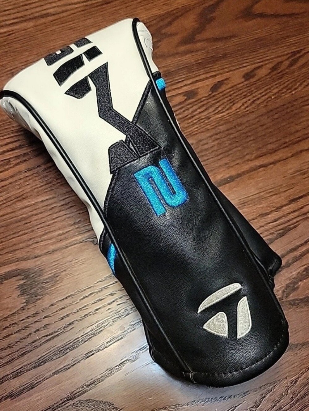 Taylormade SIM 2 Driver Head Cover GUC